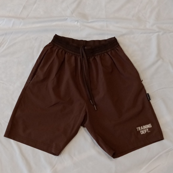 Brown medium boohoo man training dept. shorts - Picture 1 of 5